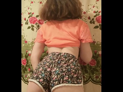 ❤️ Leanbh óg sexy ag baint dá shorts ar cheamara ❤️  Porn bhaile  ag ga.pornpictureshq.ru ❌